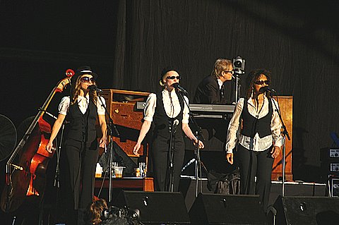 Leonard Cohen Concert 056.jpg