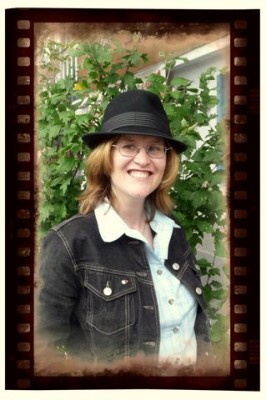 Ann & The Fedora.jpg